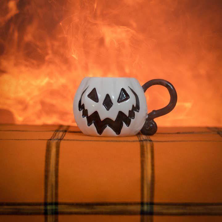 Lively Ghosts - Wholesale Coffee Mug - White Pumpkin | Haunted Hallows Mug5
