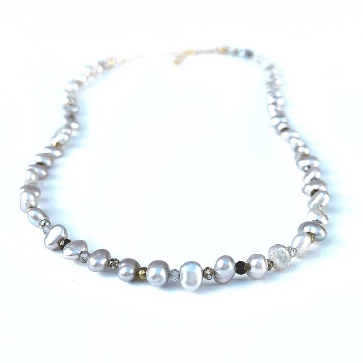 Collana Hope per la vendita all'ingrosso da parte di light+grace design