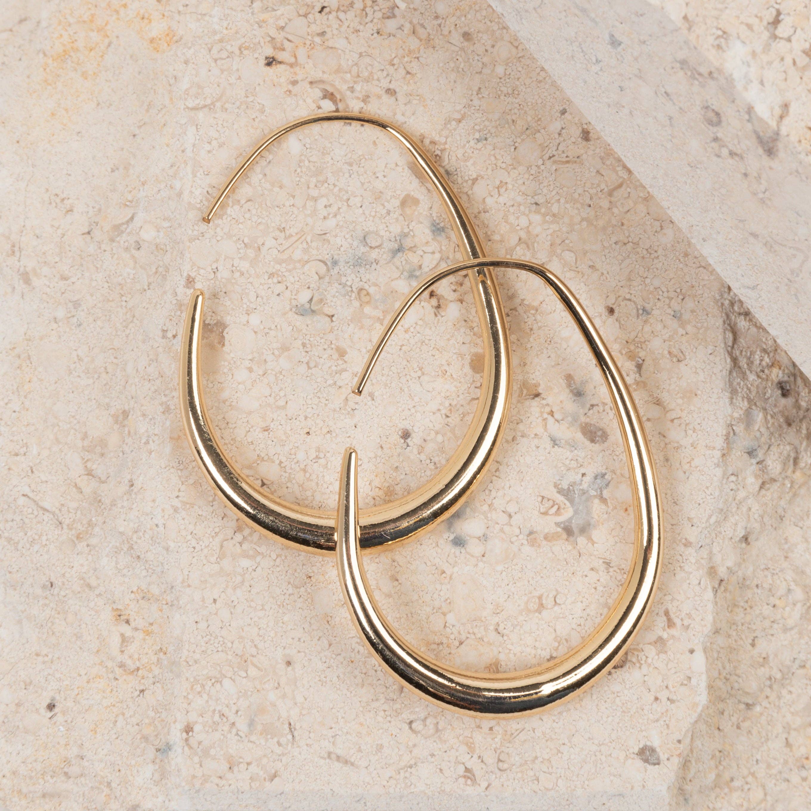 Elsie & Zoey – wholesale Hoop-örhängen – Medium graderad ovala Hoop-örhängen0