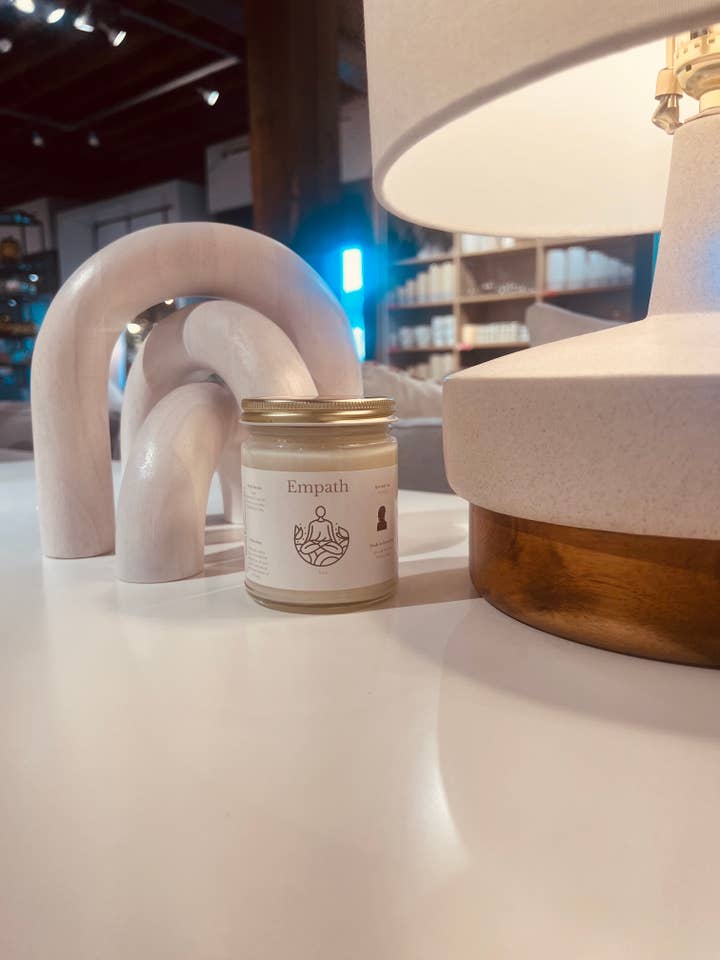 Bougie parfumée au romarin, à la lavande et à la sauge pour la vente par Cognitive Coaching Candles