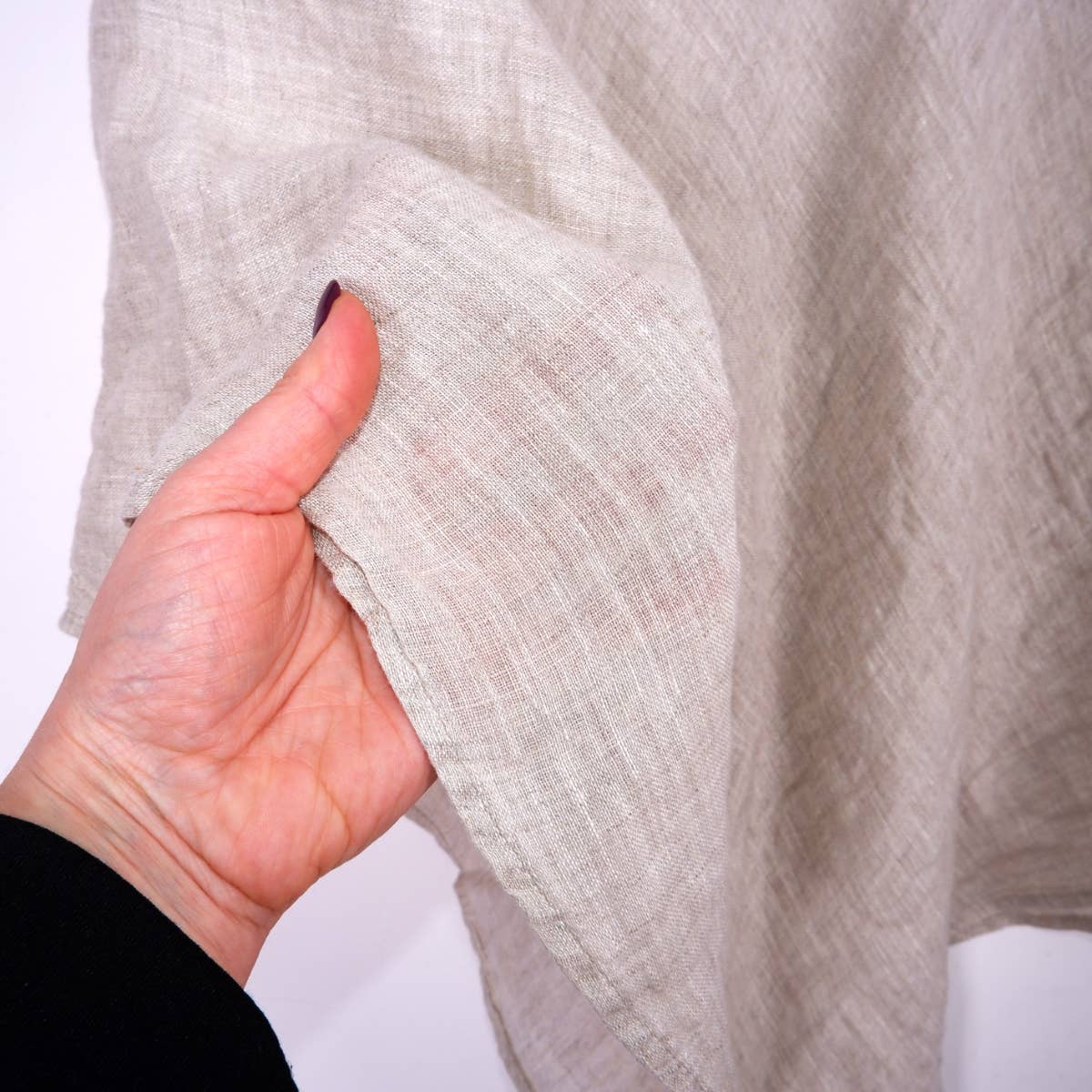 NorraVilla - Wholesale Poncho - Women's - Summer linen poncho - with a hood - Natural16