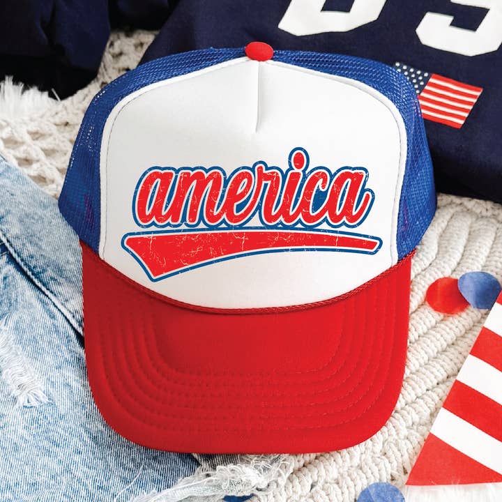 Boné Trucker com Impressão DTF América Vermelho, Branco e Azul por atacado de Southern Attitude Designs Inc