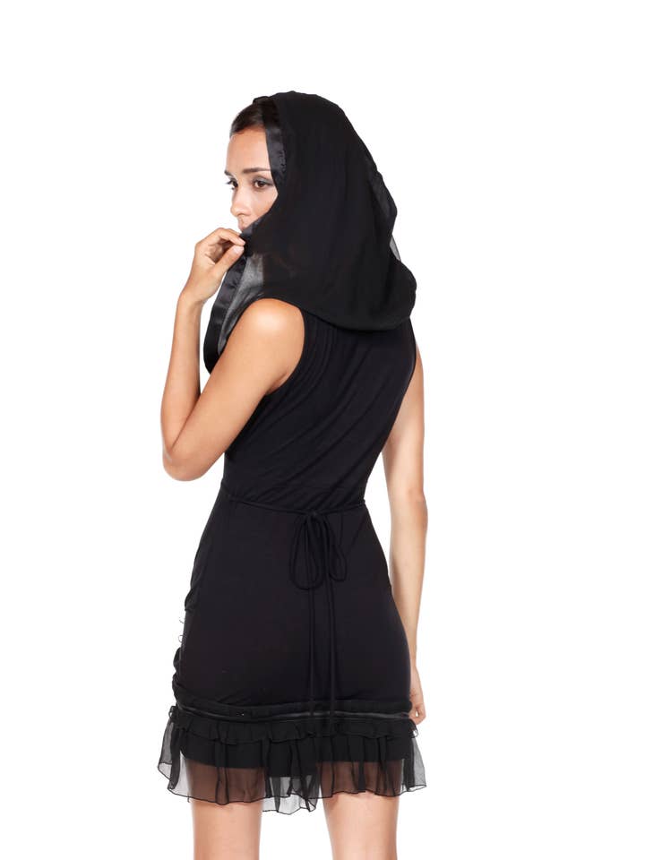 spreeuwenjurk voor wholesale door Jan Hilmer + Sparrow