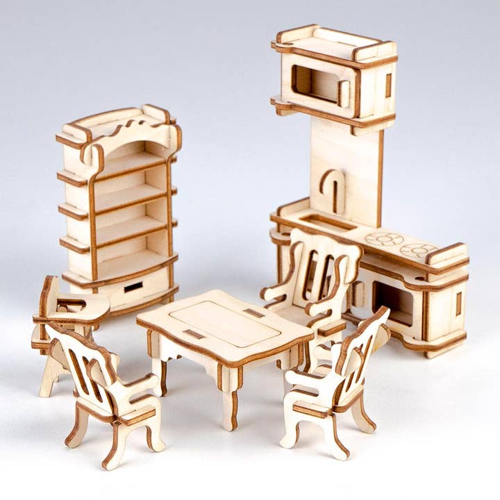 Wooden doll furniture set #2, 1:24 for wholesale by Munda Mundi