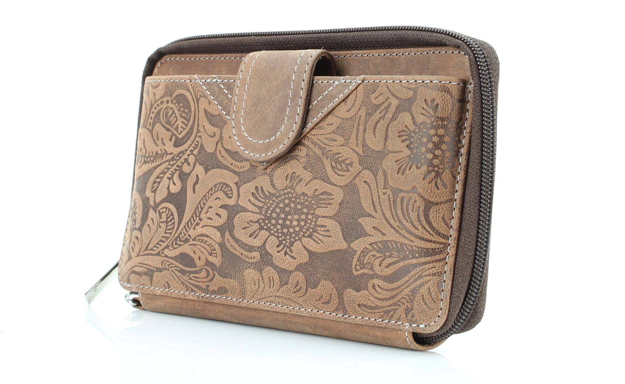 Leather Impressions Inc - Wholesale Wristlet - American Bison Floral Tooled Ladies Wristlet5