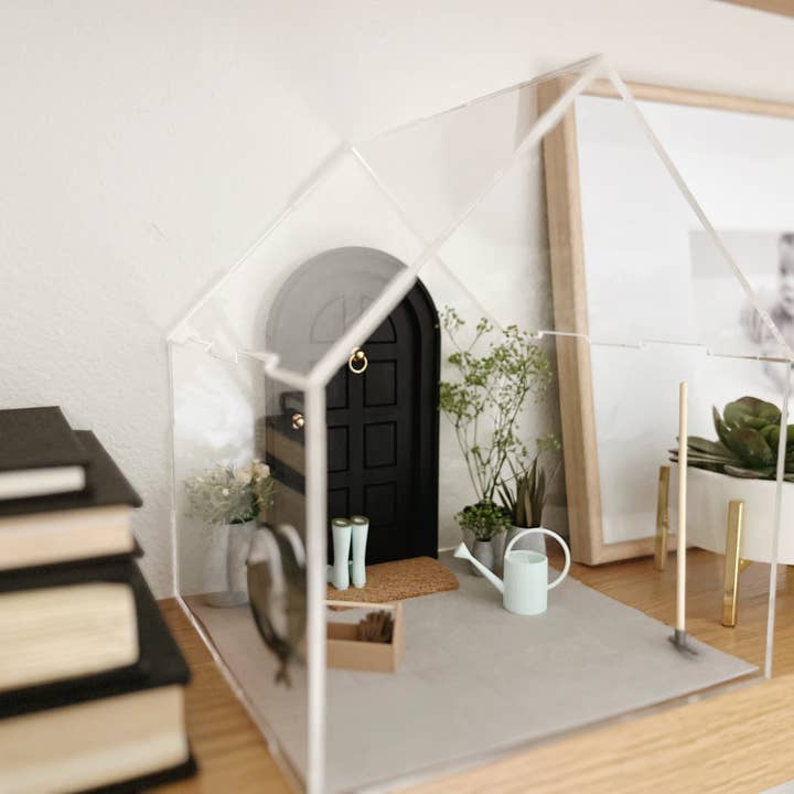 Clear Acrylic Miniature House Display Case for wholesale by Miniette