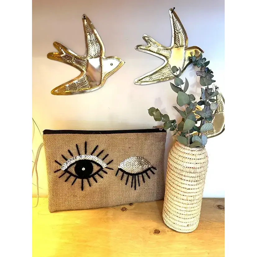 High crafty - Vendita all'ingrosso Astuccio - Donna - Pochette in Juta Fatta a Mano – Design Occhio o Occhiolino Ricamo in Lana Nera0