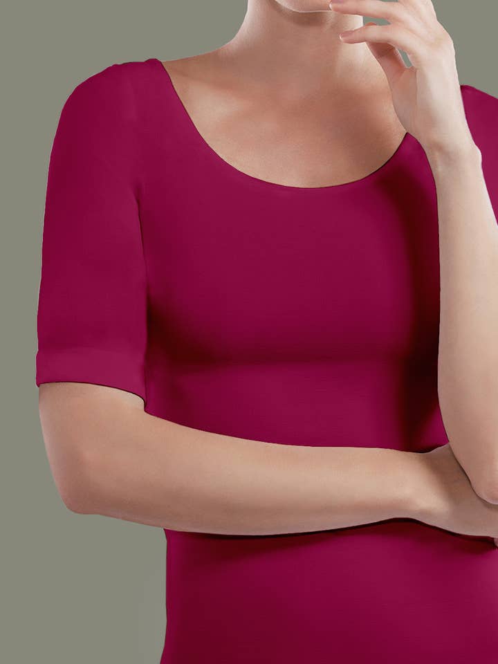 nudebutbetter - Wholesale T-Shirt - Women's - Short sleeve U-neck4