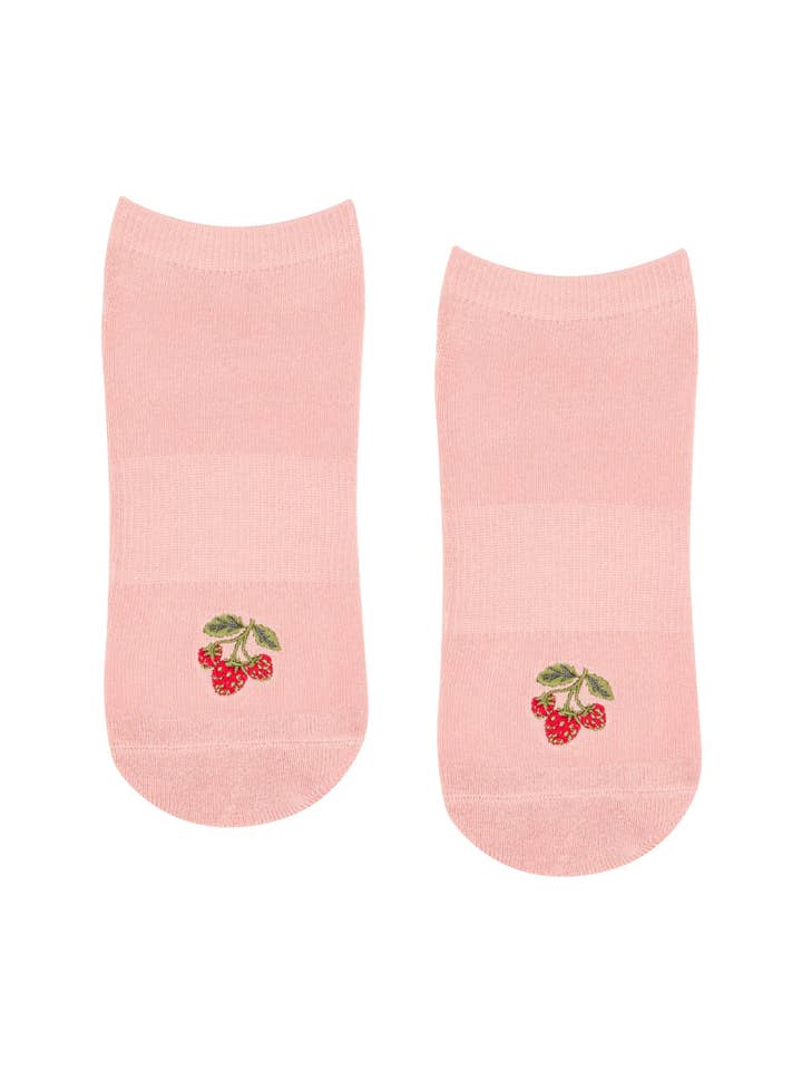 MoveActive – wholesale Socks – Women's – Classic Low Rise Grip Socks - Strawberry Patch2