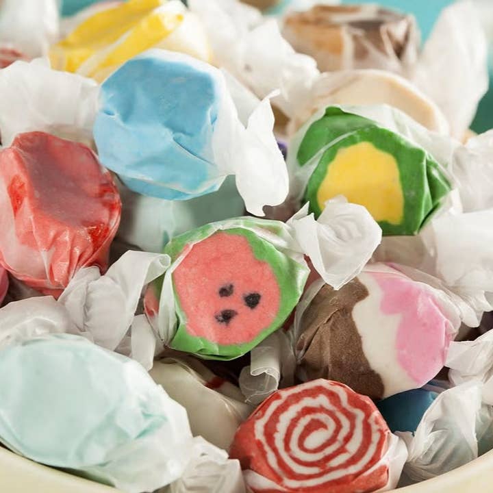 Taffy à l'eau salée par Taffy Town 70 saveurs - 8oz Vente au détail pour la vente par Candy Supply Co