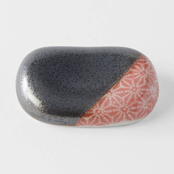 Pebble Chopstick Rest black with coral section 4.5cm for wholesale by Made In Japan Tableware