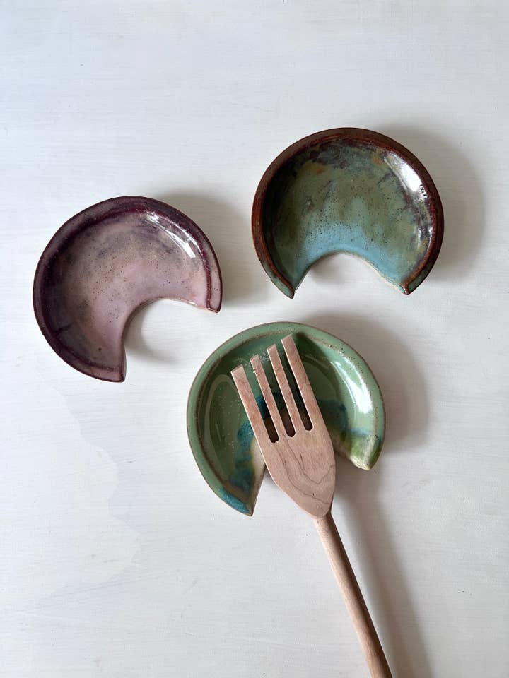 Keramisk Måneske Skeholder for engroshandel hos Woodfolk