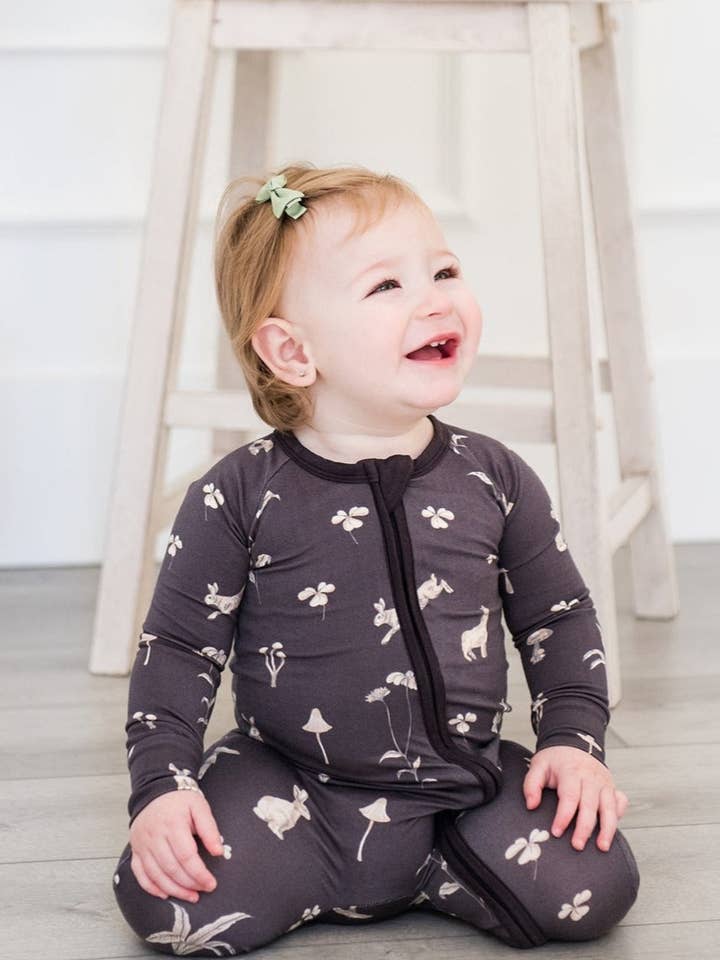 Pequenos Fechos na Magia da Floresta por atacado de Sunday Littles