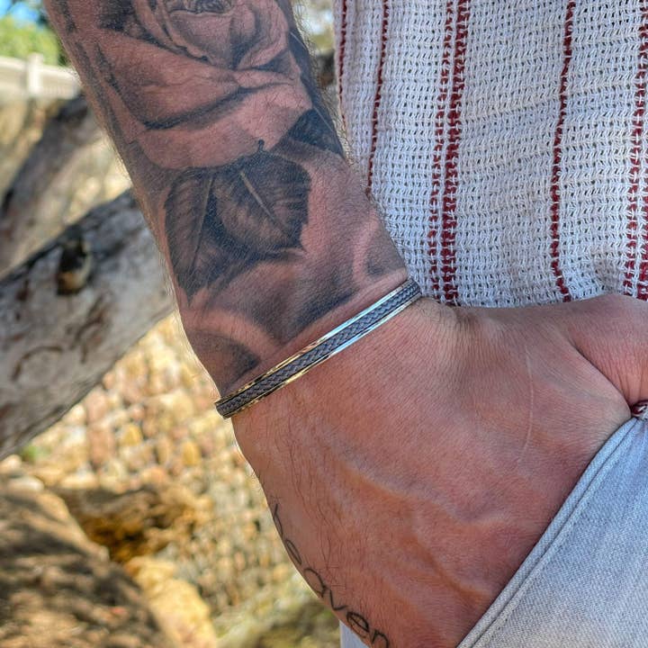 "Amaka" pour la vente par Samos Jewelry