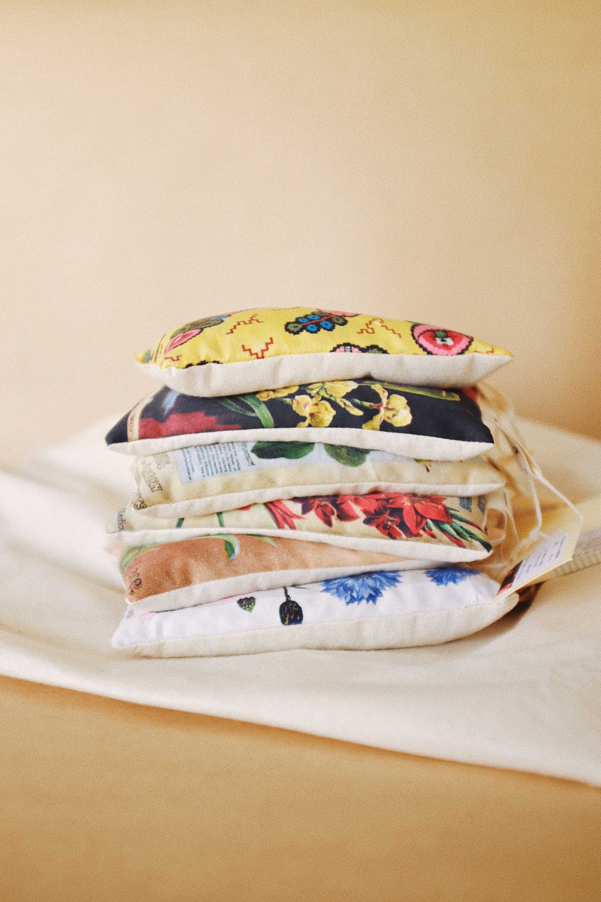 Lazybones - Venta al por mayor Bolsitas aromáticas - Surtido de bolsitas perfumadas, paquete de 121