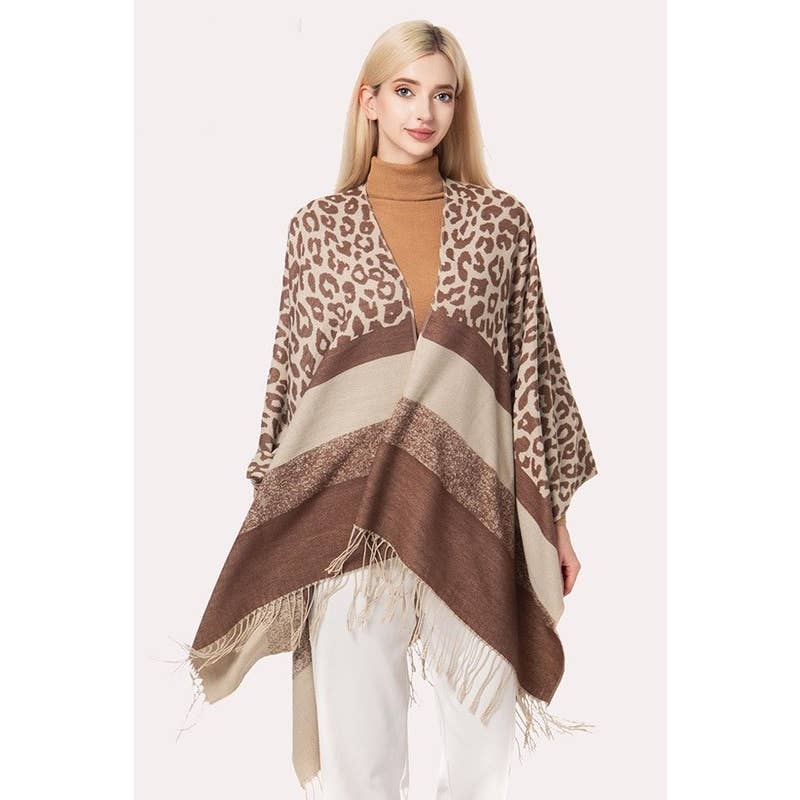 Love and Repeat - Vente Poncho – femme - Poncho à franges à blocs de couleur léopard1