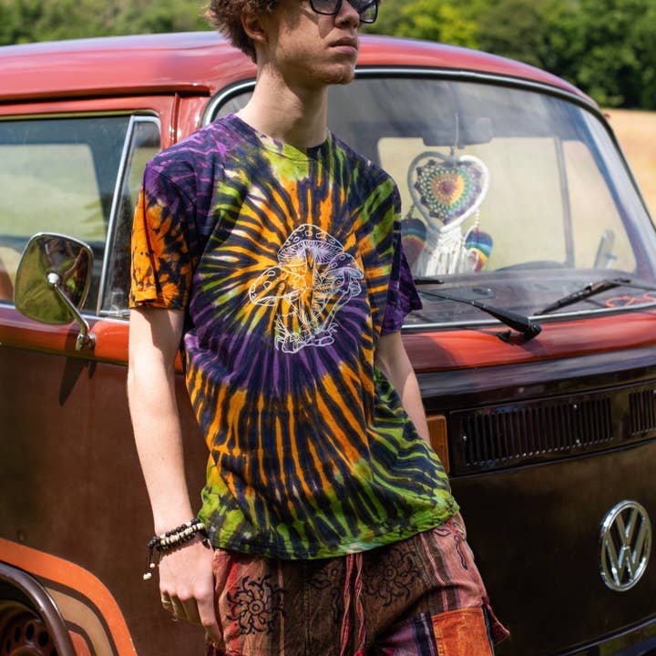Siesta - Wholesale Screen Printed T-Shirt - Unisex - Mushroom Design T-Shirt