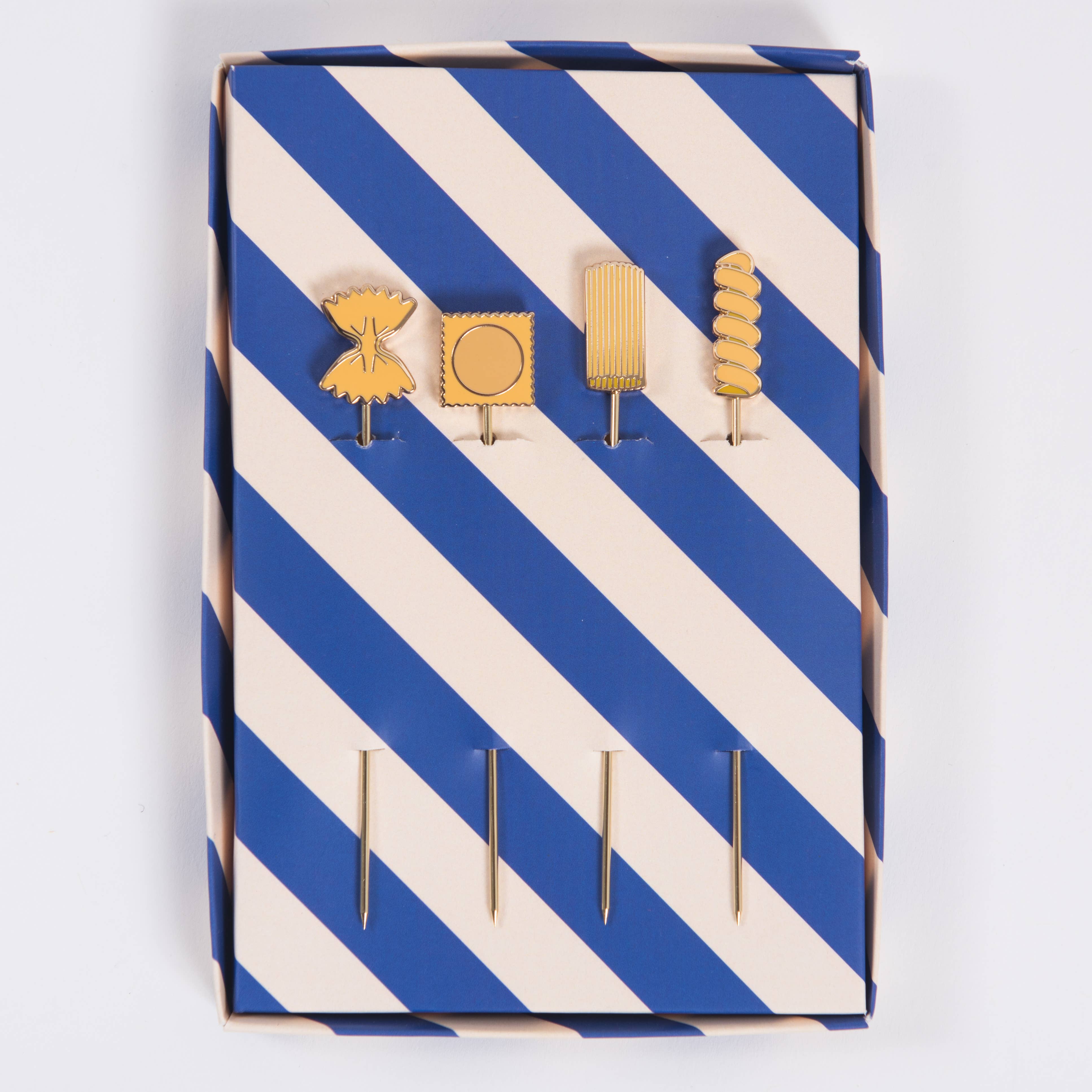 Love & Victory – wholesale Cocktail pick – Pasta Cocktail Picks5