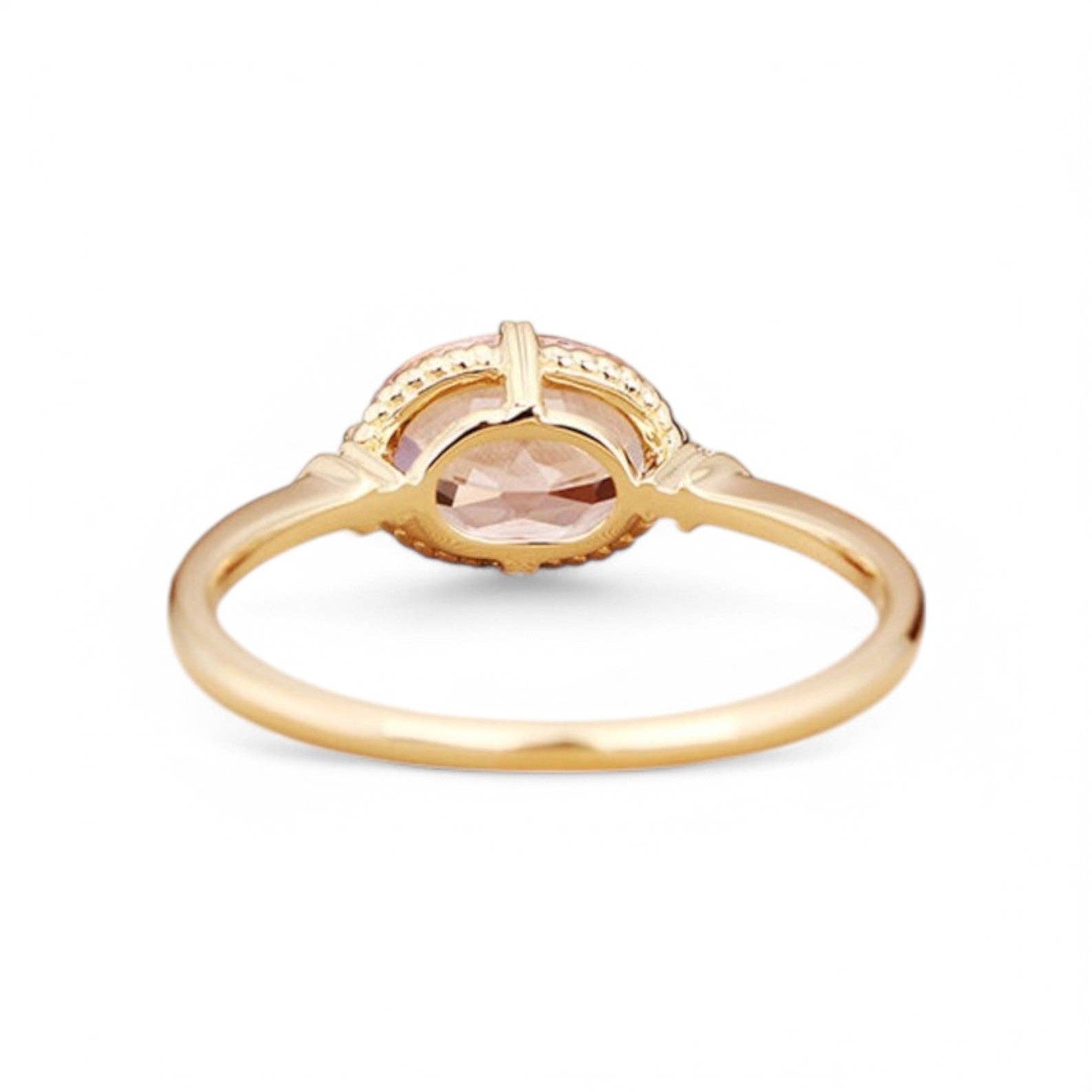 GEMPARA – Großhandel Verlobungsringe – 0,55 Karat Oval Solitär Morganit-Ring2