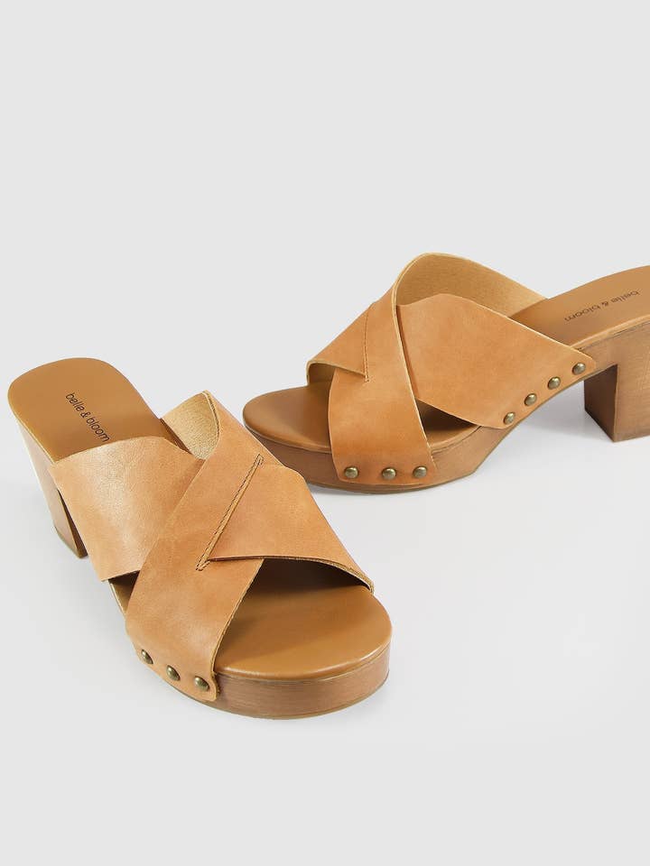 belle & bloom - Wholesale Platform heels – Women’s - Midtown Clog Mule5