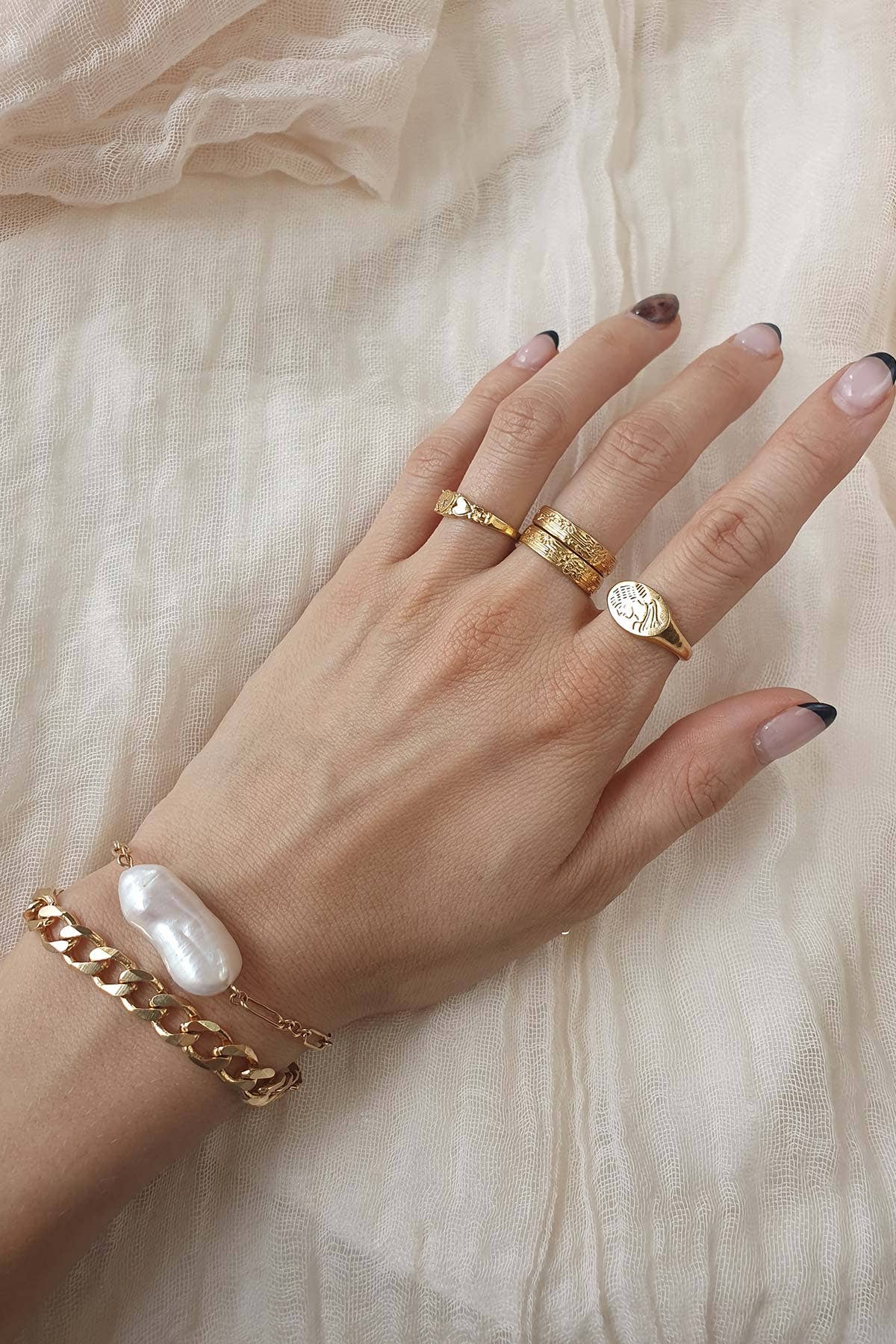 S-kin Studio Jewelry - Wholesale Signet Ring - Roma III Signet Ring - Gold Fill4