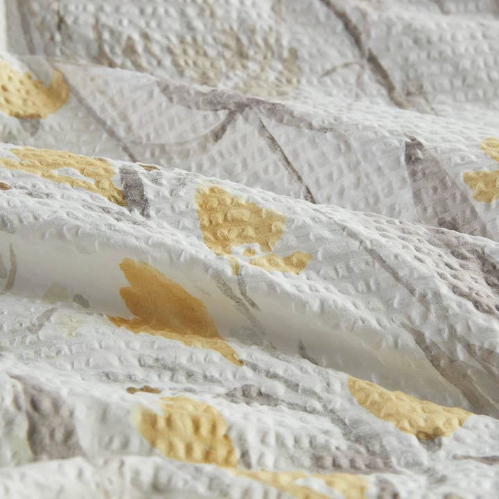 Olliix - Wholesale Bedding Set - 5 Piece Floral Farmhouse Seersucker Comforter Set, Yellow
