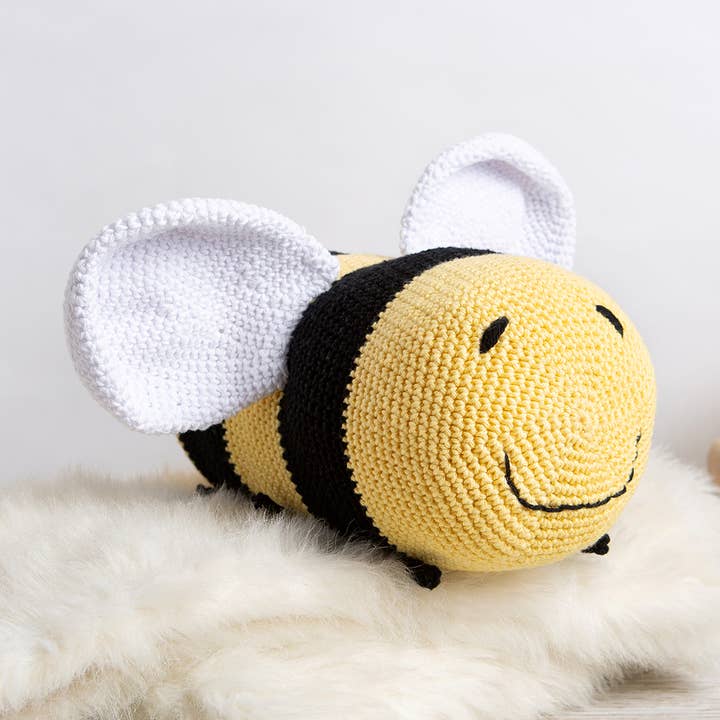 Lewis The Bee Easy Crochet Kit for wholesale by Wool Couture Company