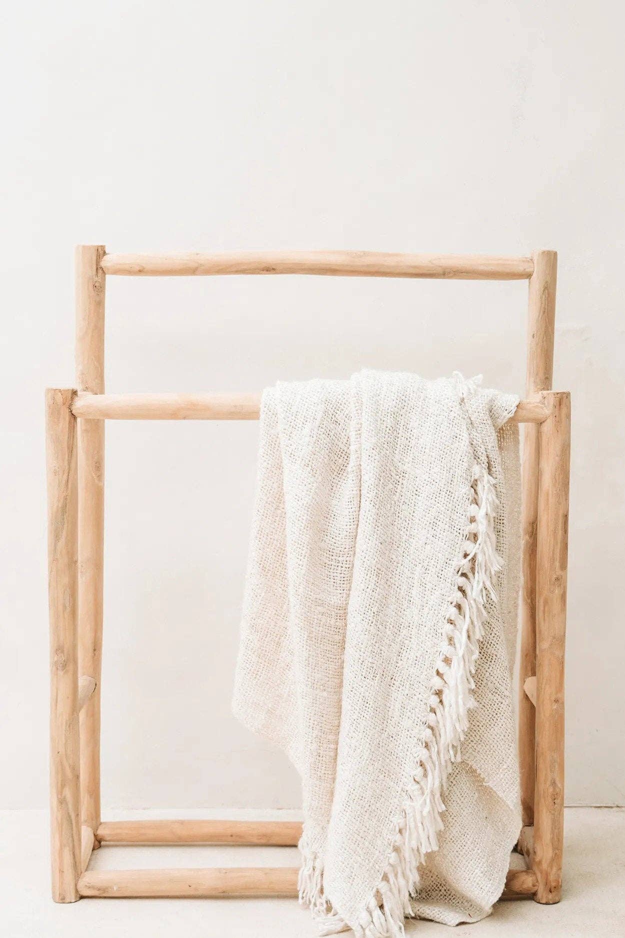 Bazar Bizar Living - Wholesale Throw Blanket - The s'il vous Plaid - Cream4