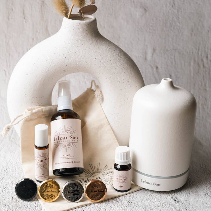 LOVE #1 GIFT BOX for wholesale by Urban Sun