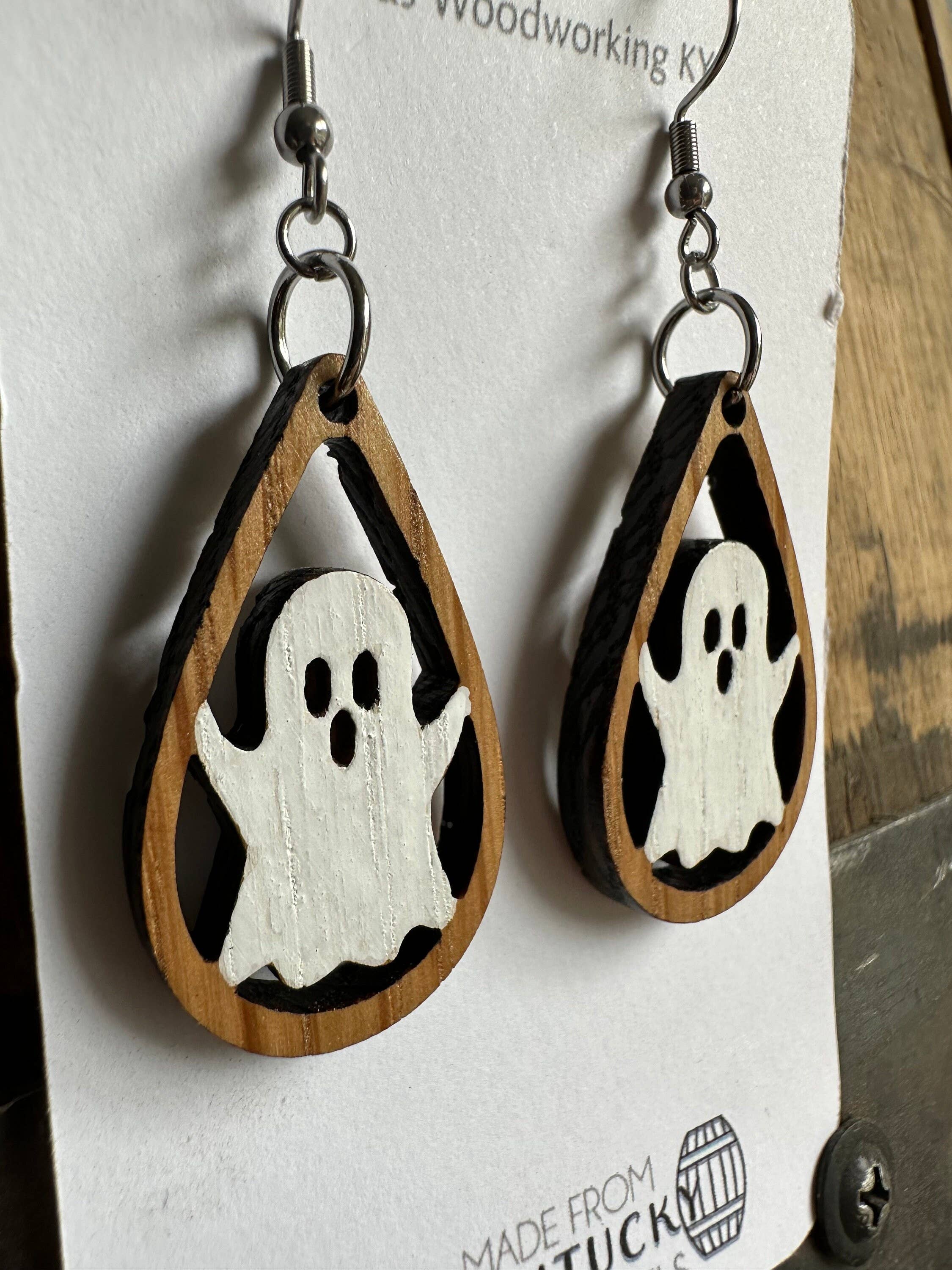 TWWKY – Großhandel Ohrhänger – Ghost Bourbon Barrel Halloween-Ohrhänger5