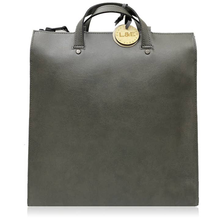 L&E Studio - Wholesale Tote Bag - Women's - Sörenberg Vegan Travel Tote Backpack Weekender11