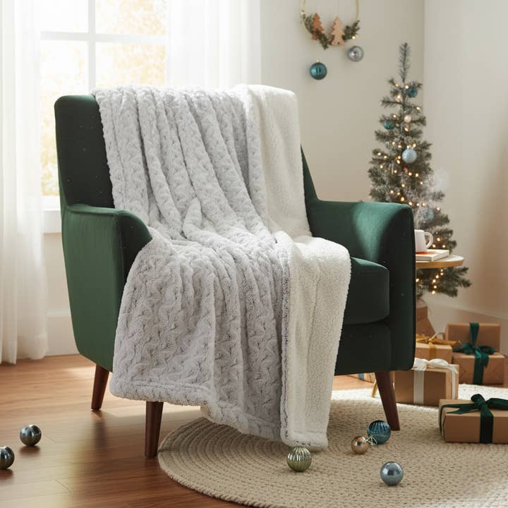 Tache Soft Light Blue Faux Fur Snowy Owl Throw Blanket (#17) for wholesale by Tache Home Fashion