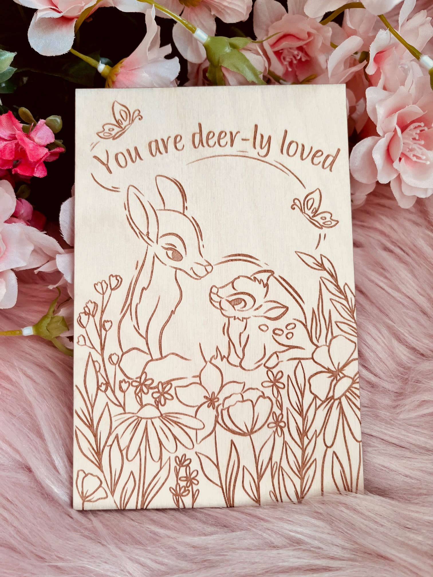 Alicia's Wonderland - Wholesale Mother's Day Card - Fawn & Doe Wood Greeting Card | Greeting Card for Mom0