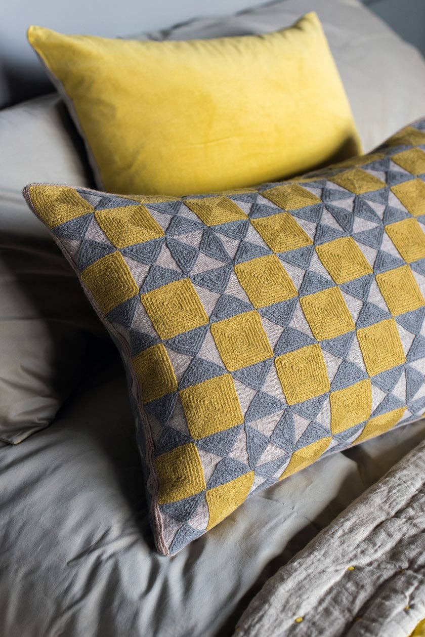 Niki Jones – wholesale Lumbar pillow – Zellij Cushion Cover0