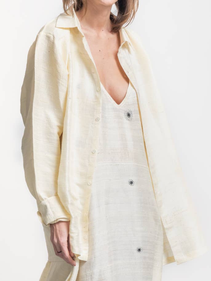 Dupion silk shirt. Hand embroderied Dupion spun silk plain for wholesale by Delfina