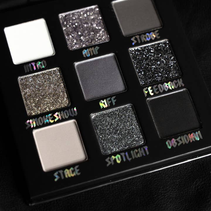 Jolie Beauty - Wholesale Eyeshadow Palette - Smokeshow Palette2
