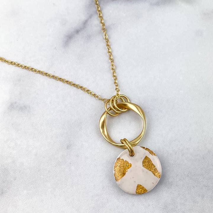 Light Shine - Wholesale Pendant/Charm Necklace - Maria Clay Necklace | White & Gold Statement Necklace