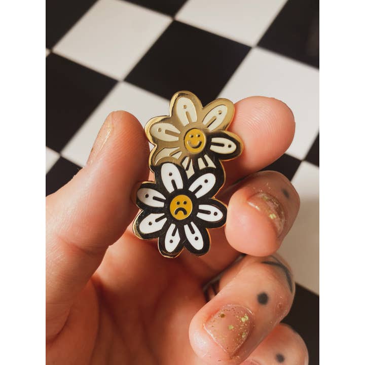 Betty Ratbag – wholesale Lapel pin/button – Happy/Sad Pin1