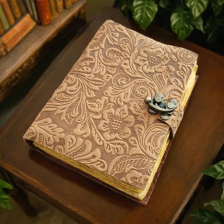 MNM HANDICRAFTS - Wholesale Journal/Diary - Floral Handmade Brown Leather Journal: Vintage Lock Diary0