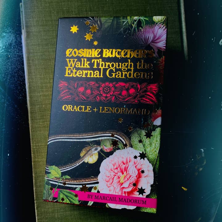 Cosmic Butcher - Venta al por mayor Cartas del tarot - Baraja Oráculo y Lenormand «Jardines eternos» | Tarot botánico