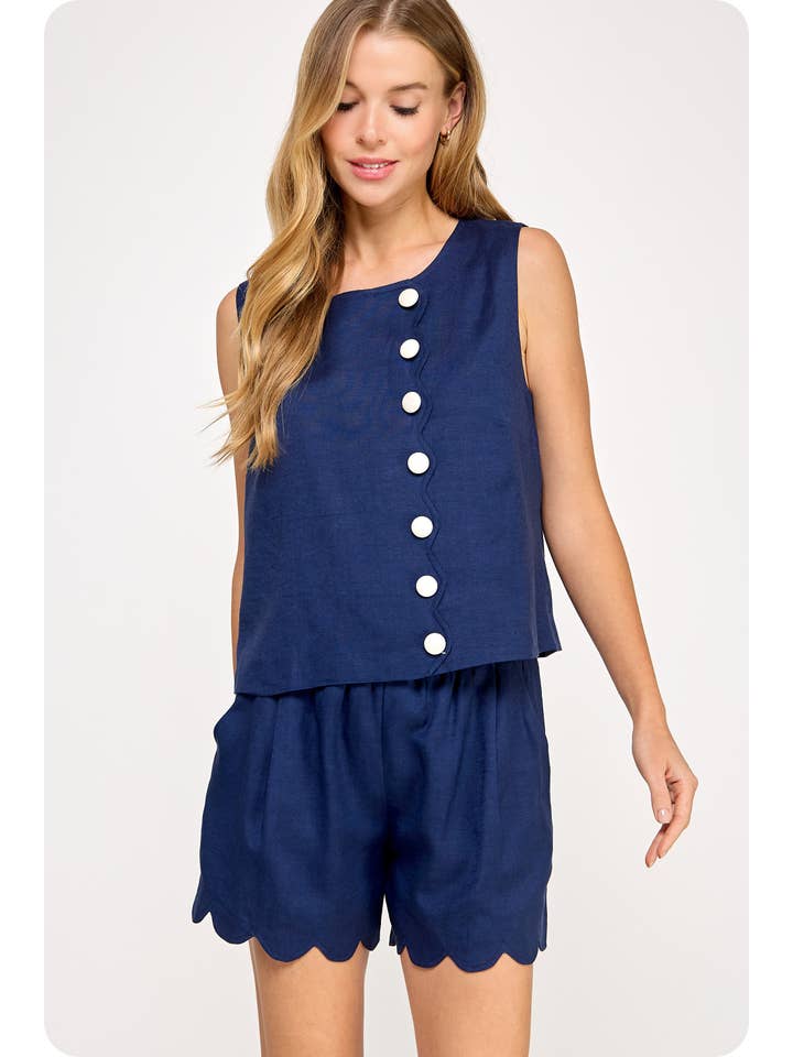 Strut & Bolt – wholesale Blouse – Women’s – Scallop Linen Sleeveless Top16