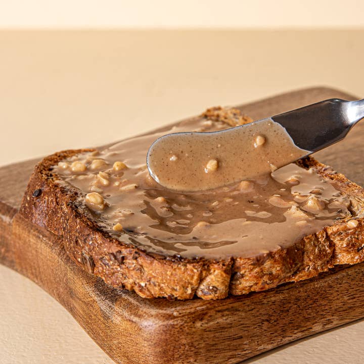 AZADA – Engroshandel Varm fudge – Jævn hasselnøddecreme2