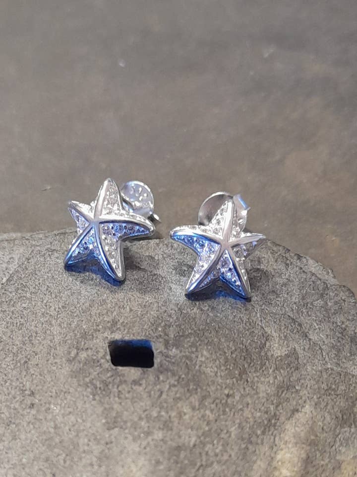 SS640B - 10 MM HELDERE CZ ZEESTER voor wholesale door Bluelily925silver