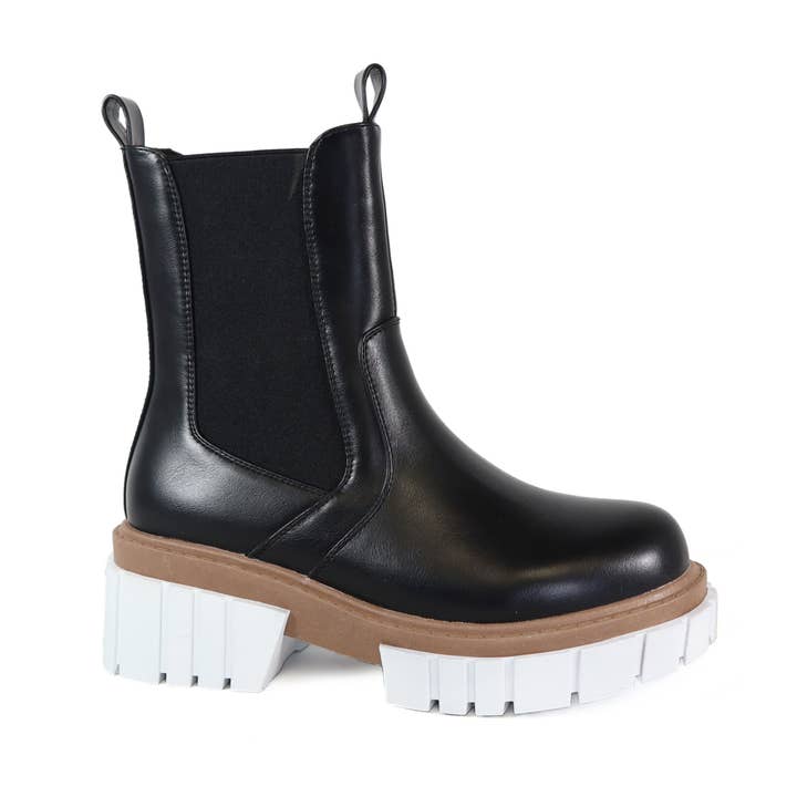 Yoki Fashion - Wholesale Chelsea Boots - Dames - Yoki MIKEEY-12 korte Chelsea witte Combat boots voor dames