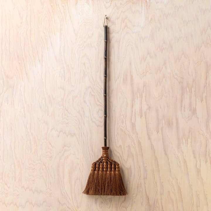 FKM Palm Broom 7 bundles for wholesale by Japacolle — Japan Collections | See Latest News in "About"