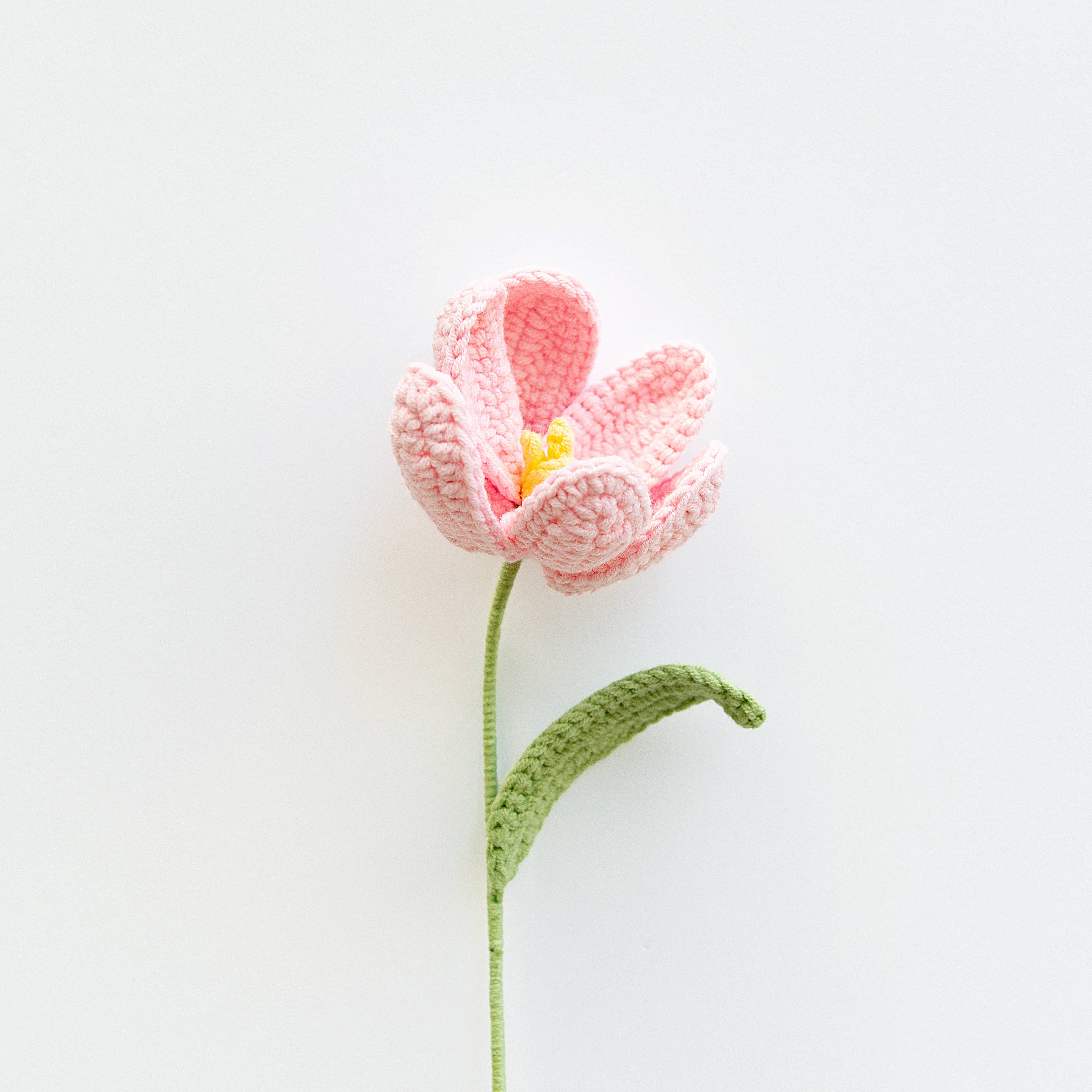 The Way to You – wholesale Artificial flowers – Handmade Crochet Flower- Tulip1