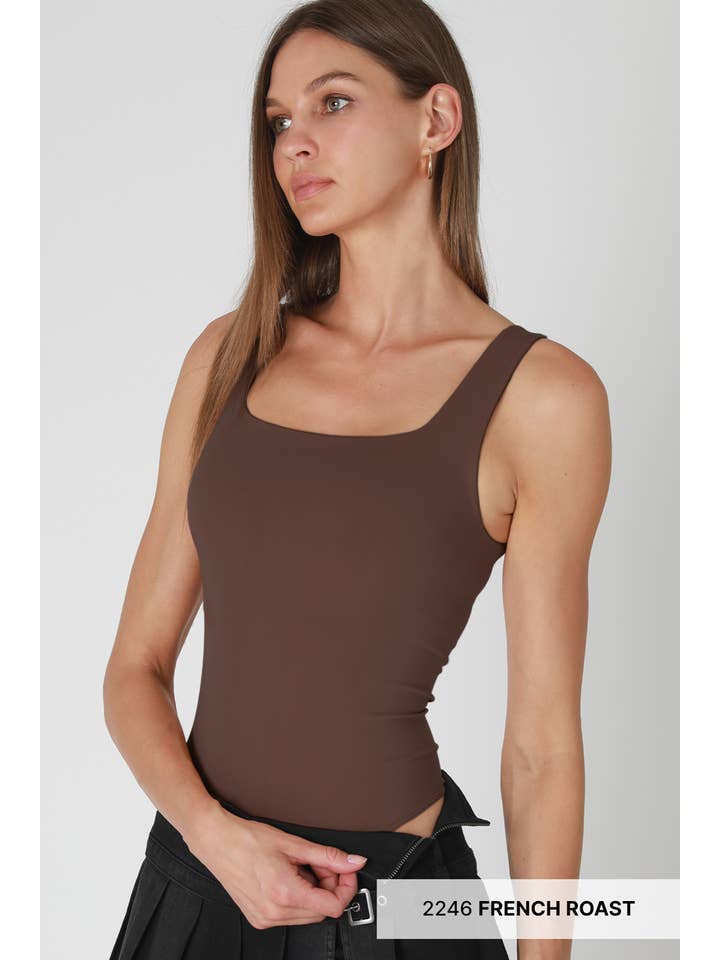 NIKIBIKI - Vendita all'ingrosso Body - Donna - Body con scollo quadrato NS826212