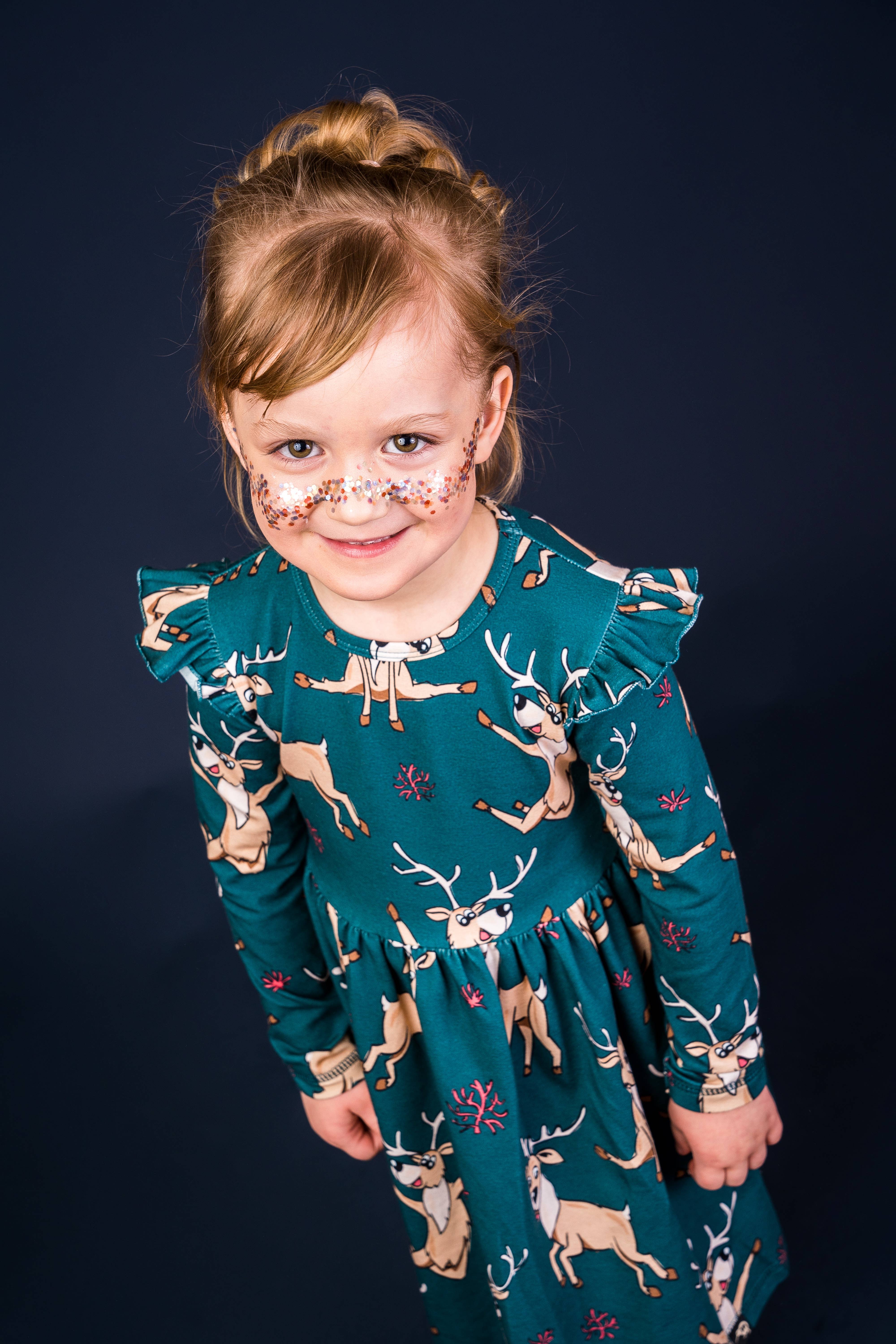 Mullido – Großhandel Kleid – Kinder – RENTIER - DAS GERAFFTE KLEID - AW243