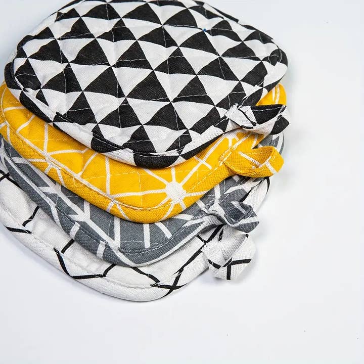 Huis Van Merken - Wholesale Oven Mitt/Pot Holder - Modern Nordic Insulated Potholder2