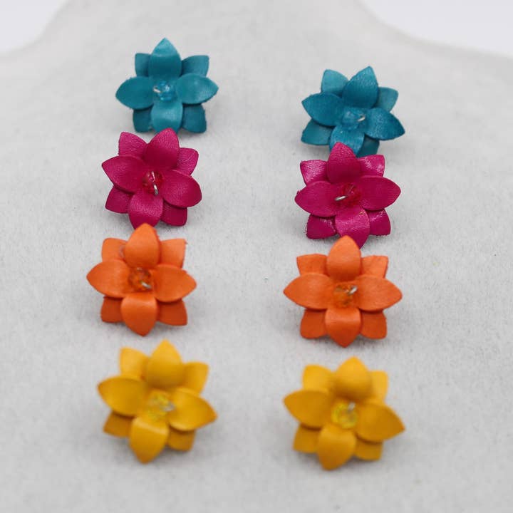 Pendiente de poste con flor de cuero para venta al por mayor de Sunflower Handmade leather inc